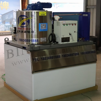 Haute machine commerciale 1ton de flocon de glace de la performance 3.94kw~90kw