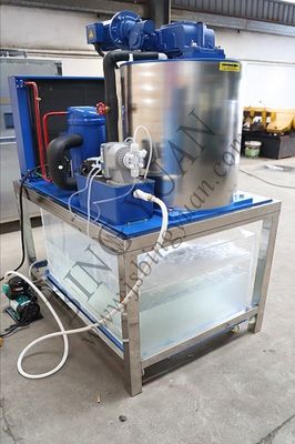 Refroidissement à l'air 220V 1 Ton Flake Ice Maker Machine, machine à glace automatique